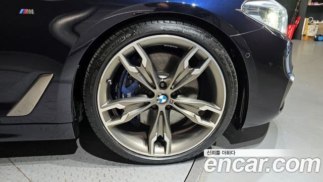 BMW 5시리즈 (G30), 2018 все фото