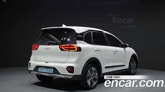 Kia Niro Plus Air, 2023 2