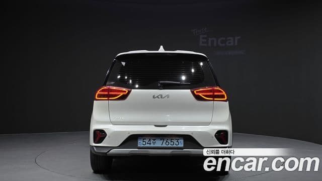 Kia Niro Plus Air, 2023 4