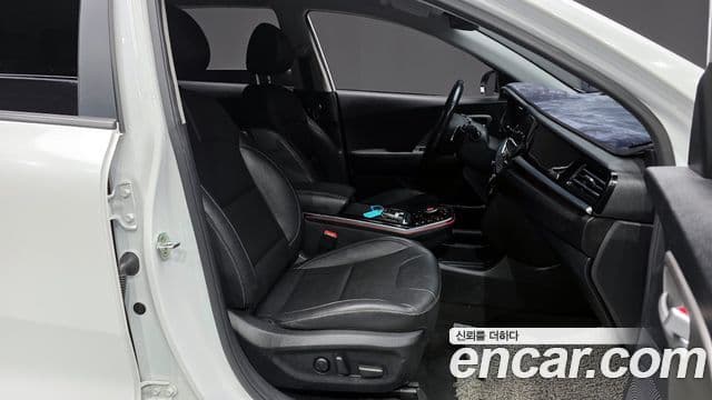 Kia Niro Plus Air, 2023 11