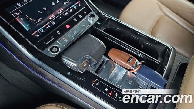 Audi Q8 (4M) Premium, 2023 9