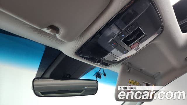 Hyundai Staria Modern, 2022 18