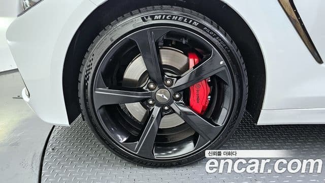 Genesis G70 Prestige, 2019 все фото