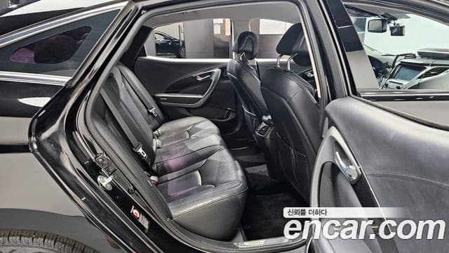 Hyundai Grandeur HG гибрид Premium, 2015 12