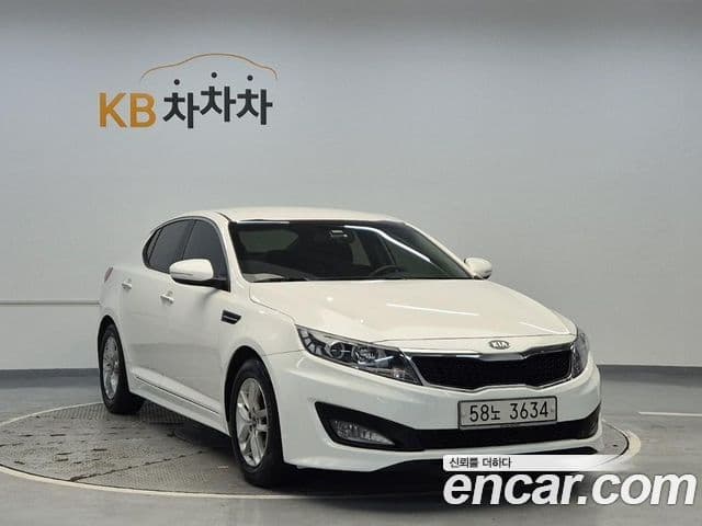 Kia K5 2.0 Deluxe, 2011 4