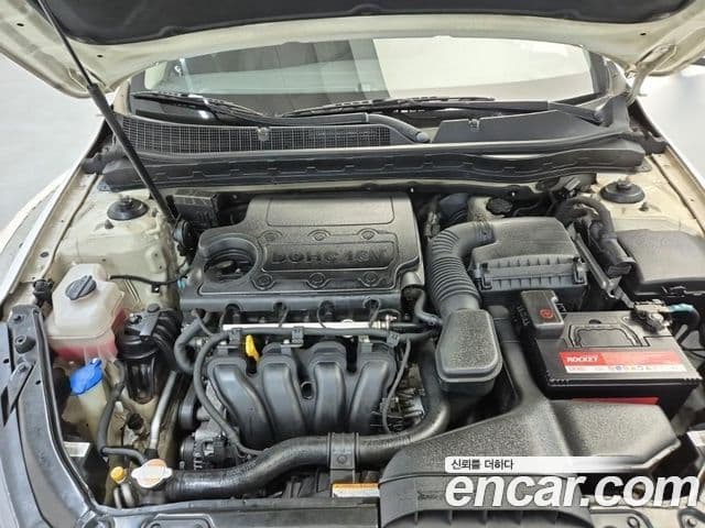 Kia K5 2.0 Deluxe, 2011 все фото