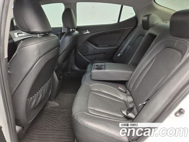 Kia K5 2.0 Deluxe, 2011 12