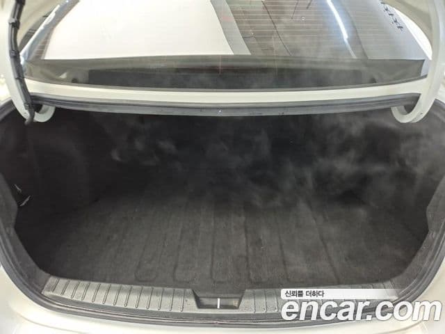 Kia K5 2.0 Deluxe, 2011 16