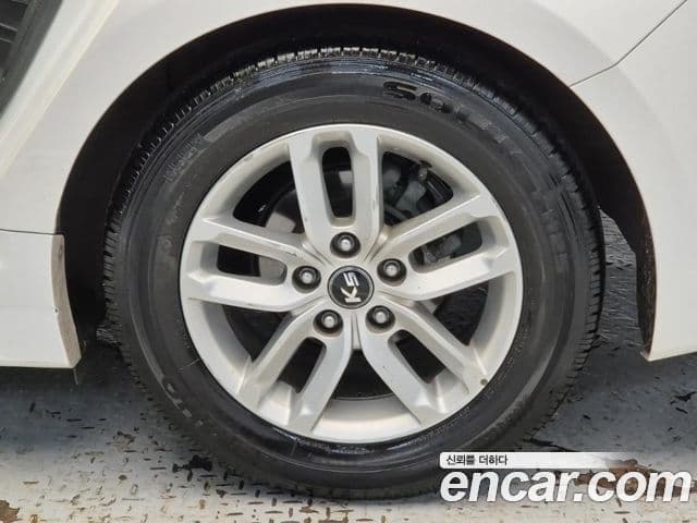 Kia K5 2.0 Deluxe, 2011 18