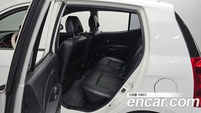 Kia 뉴모닝 люксовая версия Black Premium, 2009 11