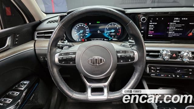Kia K5 3세대 Signature, 2020 13