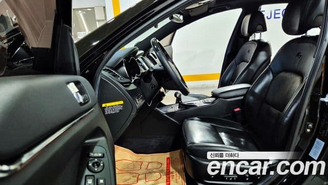 Kia K7 Premium, 2011 12