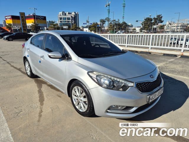 Kia K3 Luxury, 2015 1