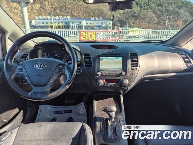 Kia K3 Luxury, 2015 8