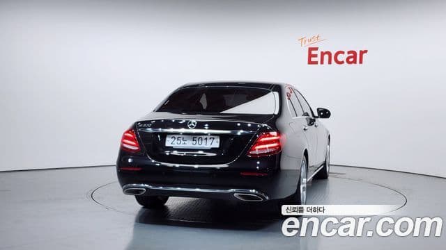 Mercedes-Benz E-класс W213 Avantgarde, 2018 4
