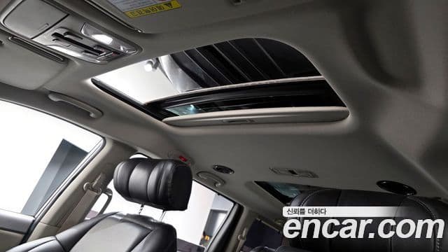 Kia All New Carnival Noblesse, 2015 17