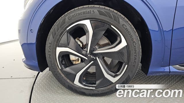 Kia EV6 GT Line, 2022 все фото