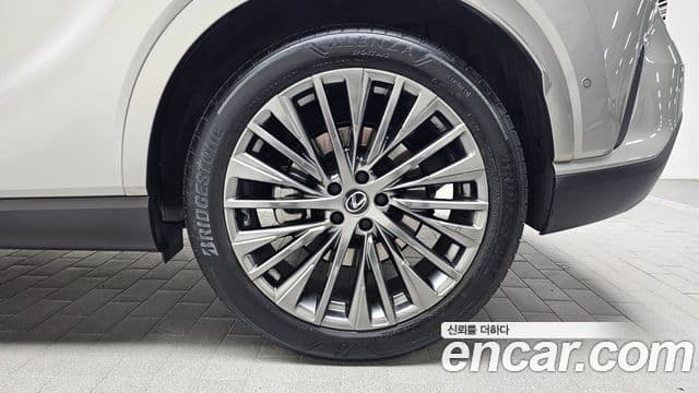 Lexus RX350h 5세대 Luxury, 2023 все фото