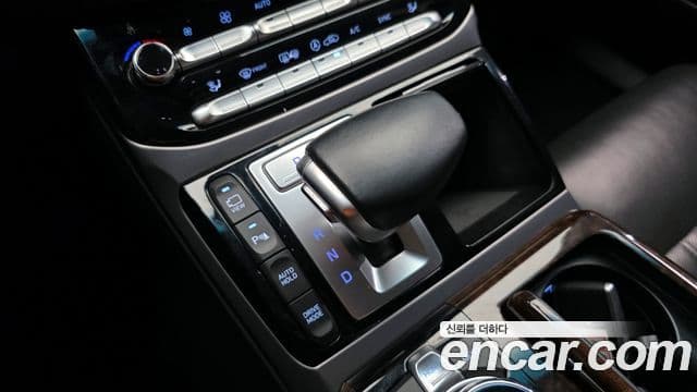 Genesis EQ900 Premium Luxury, 2018 9