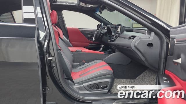 Lexus ES300h 7세대 F-Sport, 2023 11