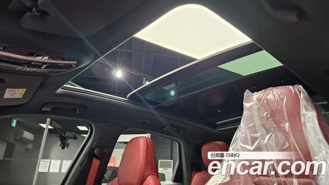 Porsche Cayenne (PO536), 2021 19