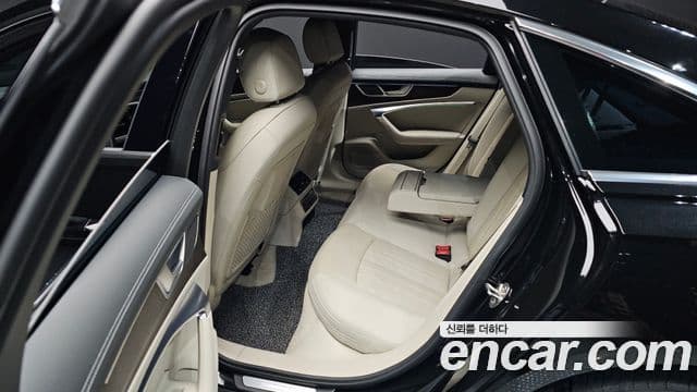 Audi A6 (C8) Premium, 2021 11