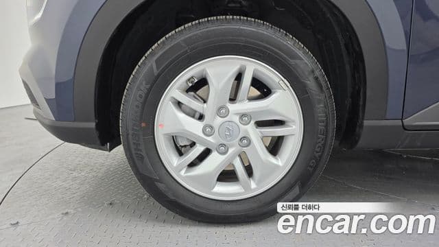 Hyundai Venue Premium, 2024 все фото