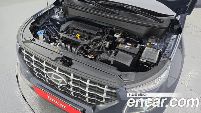 Hyundai Venue Premium, 2024 6