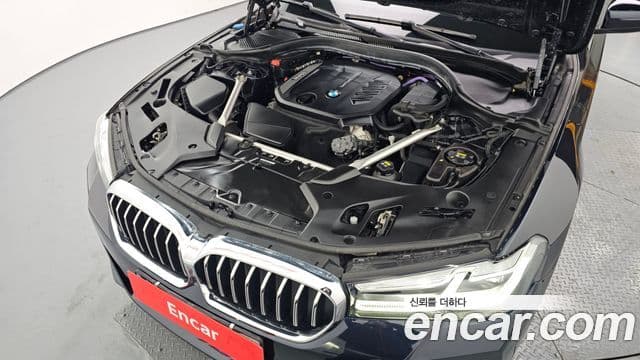 BMW 5시리즈 (G30) 523d xDrive M Sport, 2021 6
