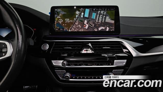 BMW 5시리즈 (G30) 523d xDrive M Sport, 2021 15