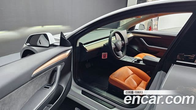 Tesla модель 3, 2022 10