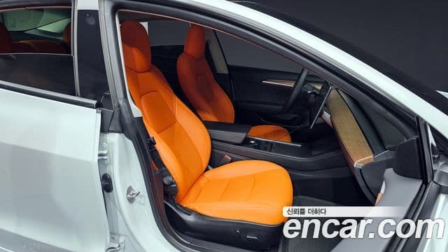 Tesla модель 3, 2022 11