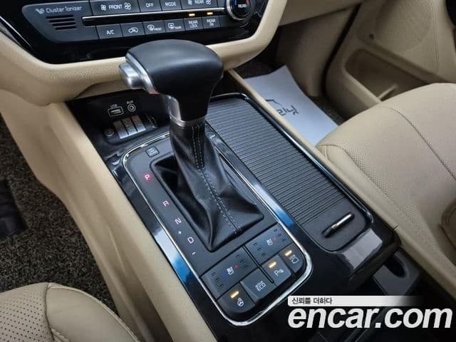 Kia All New Carnival President, 2018 10