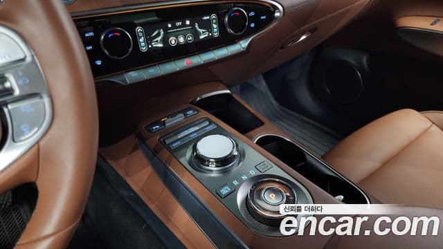 Genesis GV70, 2023 9