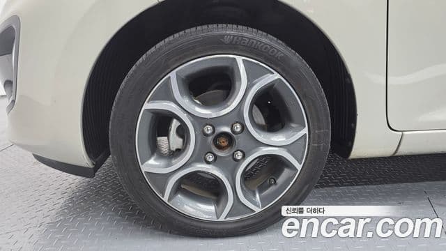 Kia All New Morning Luxury, 2015 все фото