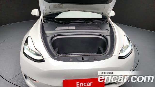 Tesla модель Y Standard Range RWD, 2021 6