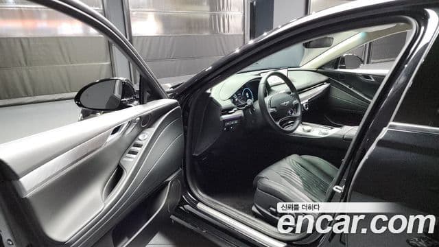 Genesis G80 (RG3) бензин 3.5 турбо AWD, 2023 10