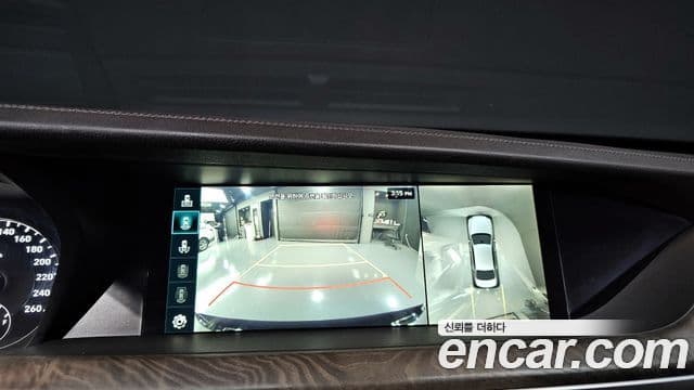 Genesis G90 Premium Luxury, 2021 15