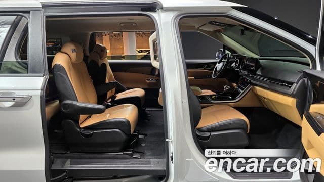 Kia Carnival 4세대 Prestige, 2023 10