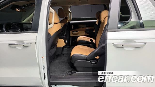 Kia Carnival 4세대 Prestige, 2023 12