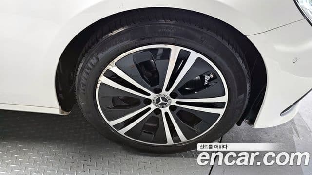 Mercedes-Benz E-класс W213 Avantgarde, 2021 все фото