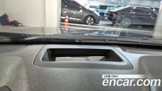 Hyundai Aslan Exclusive, 2016 10