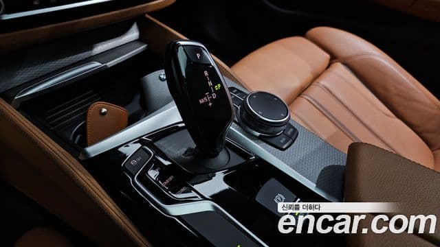 BMW 5시리즈 (G30) 520d M Sport Special Edition, 2018 9