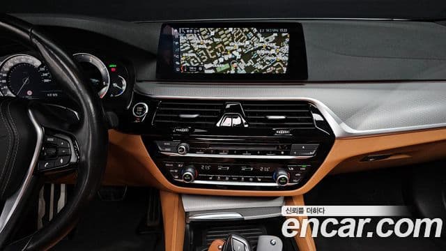BMW 5시리즈 (G30) 520d M Sport Special Edition, 2018 14