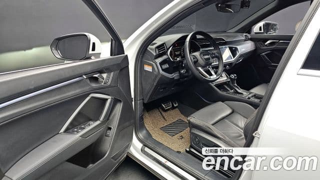 Audi Q3 (F3) 35 TDI Premium Sportback, 2023 11