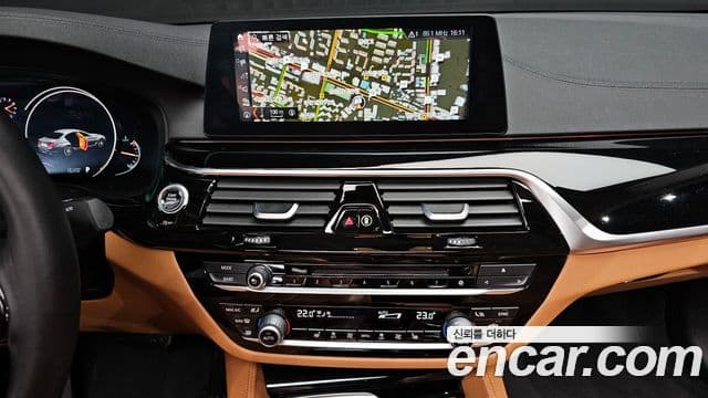 BMW 5시리즈 (G30) Luxury, 2018 14