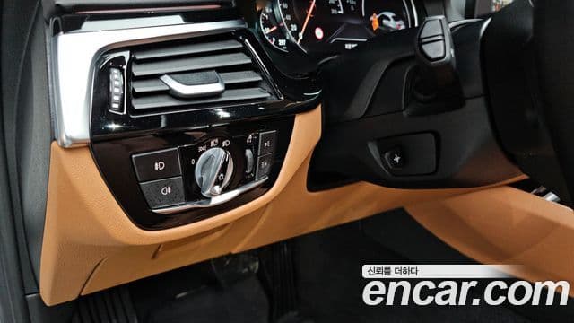 BMW 5시리즈 (G30) Luxury, 2018 18