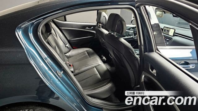 Genesis The / новый New G70, 2023 12