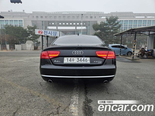 Audi New A8 D4, 2013 4
