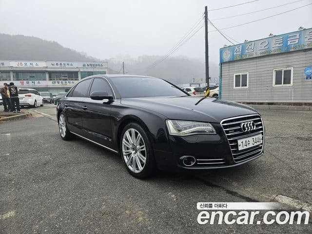 Audi New A8 D4, 2013 11